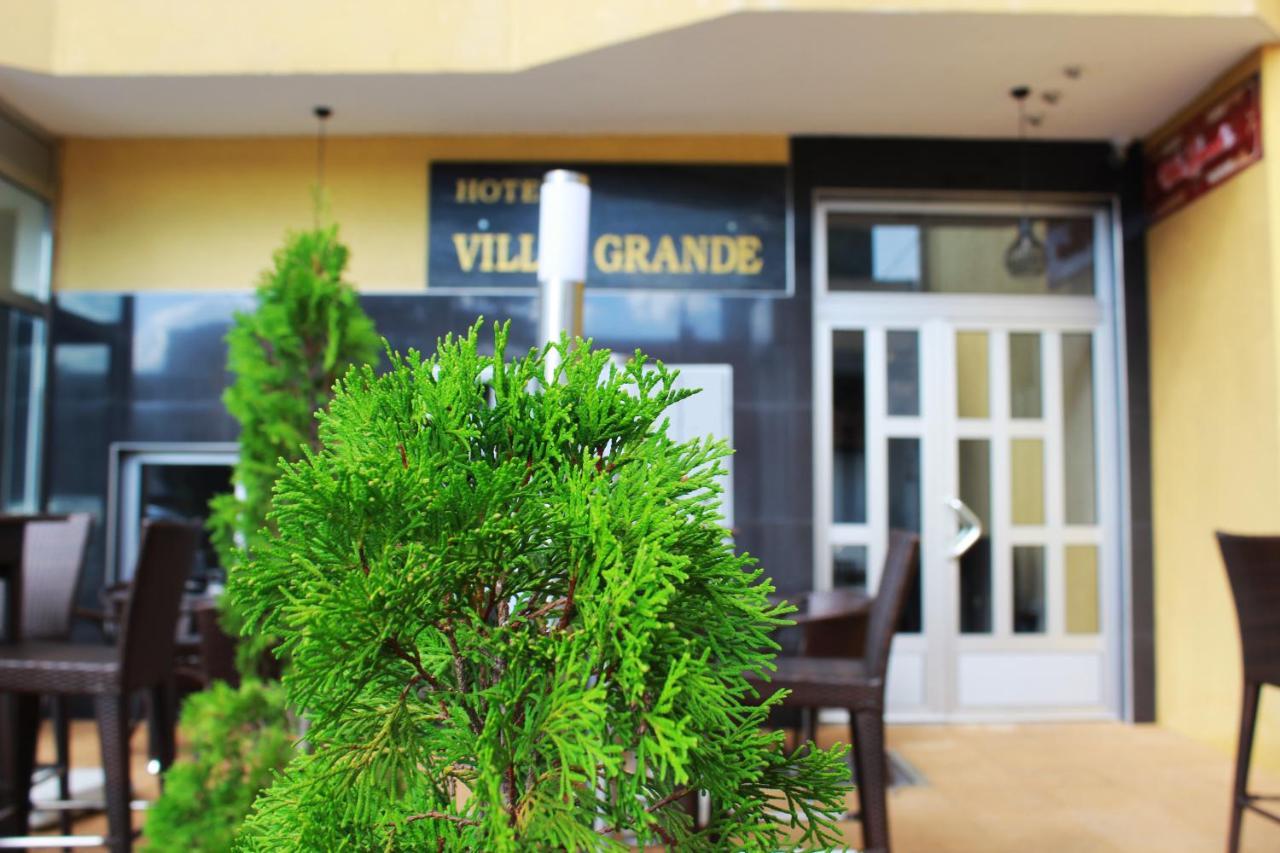בוגוינו Hotel Villa Grande מראה חיצוני תמונה