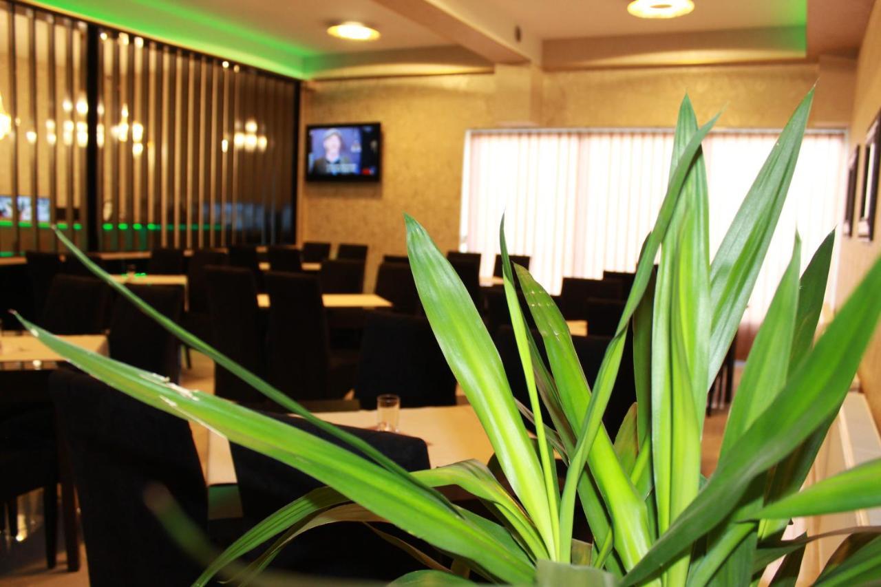 בוגוינו Hotel Villa Grande מראה חיצוני תמונה