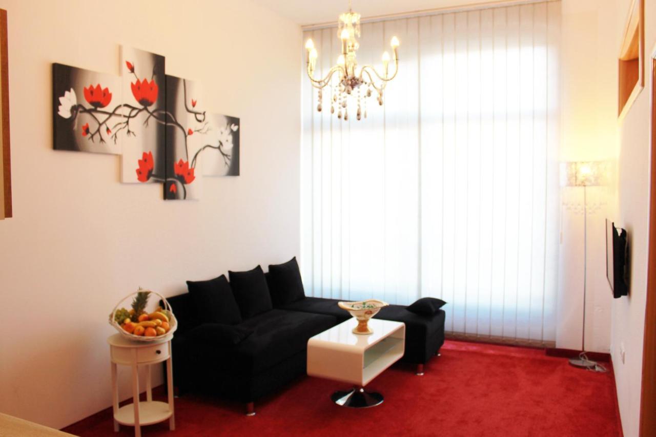 בוגוינו Hotel Villa Grande מראה חיצוני תמונה