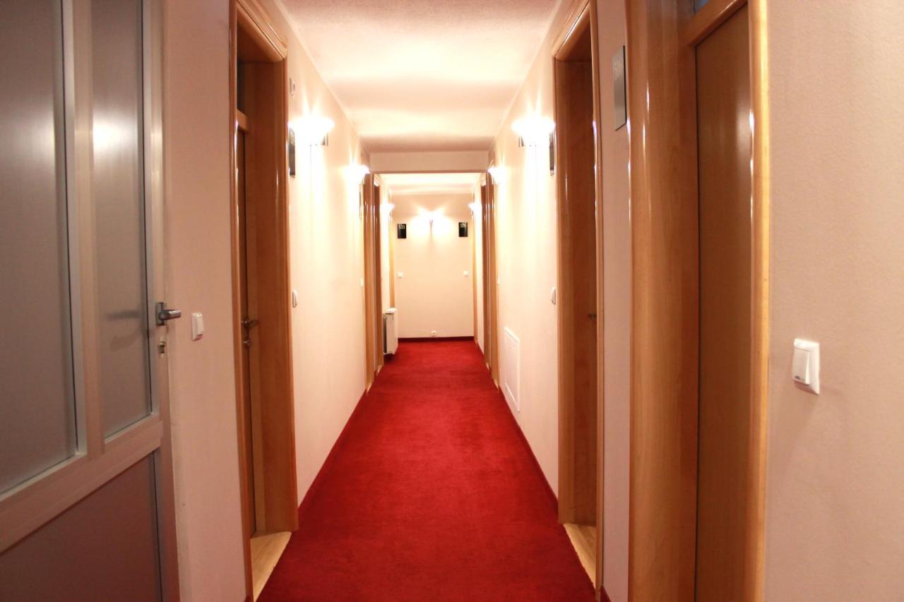 בוגוינו Hotel Villa Grande מראה חיצוני תמונה