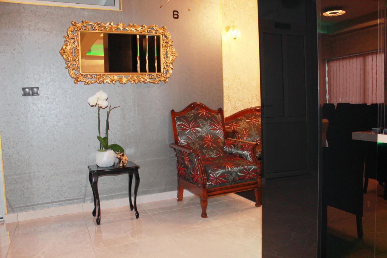 בוגוינו Hotel Villa Grande מראה חיצוני תמונה