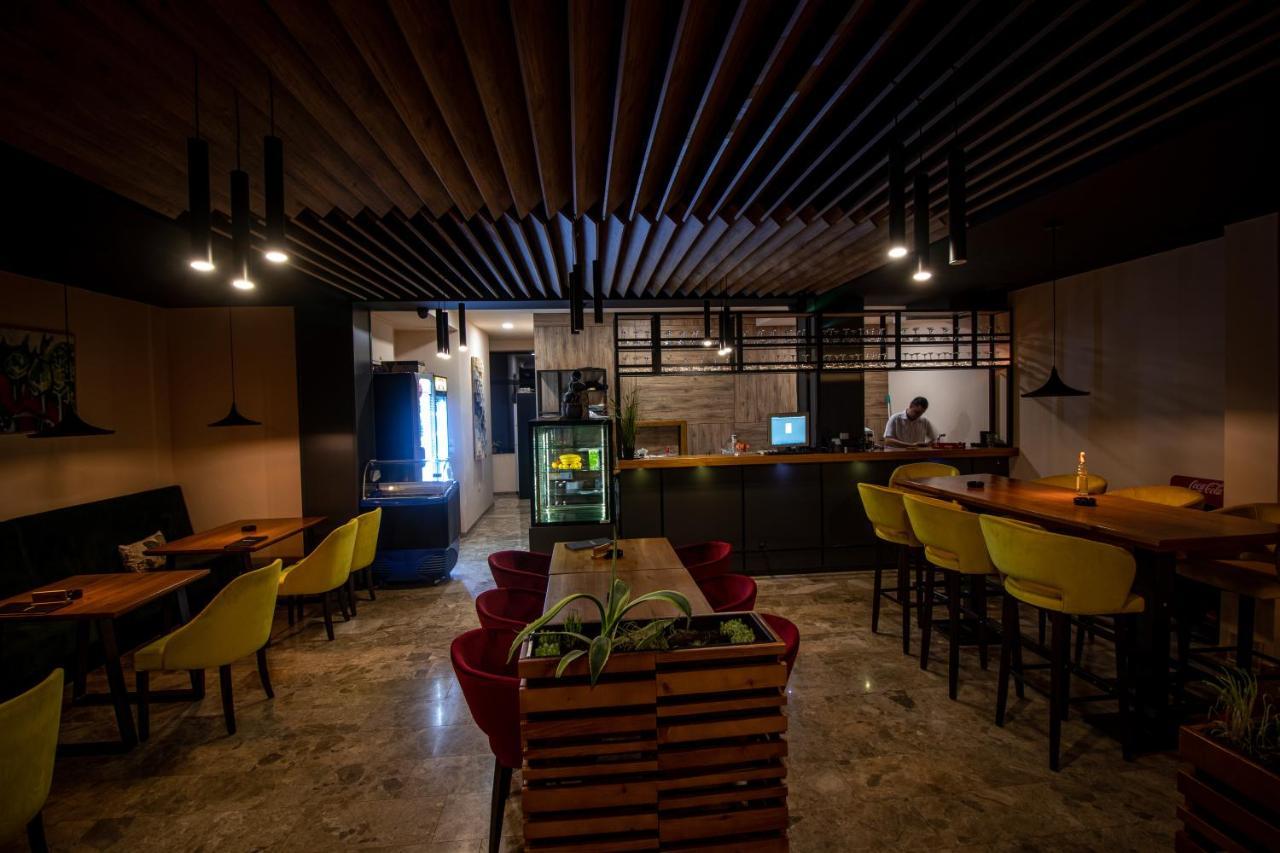 בוגוינו Hotel Villa Grande מראה חיצוני תמונה