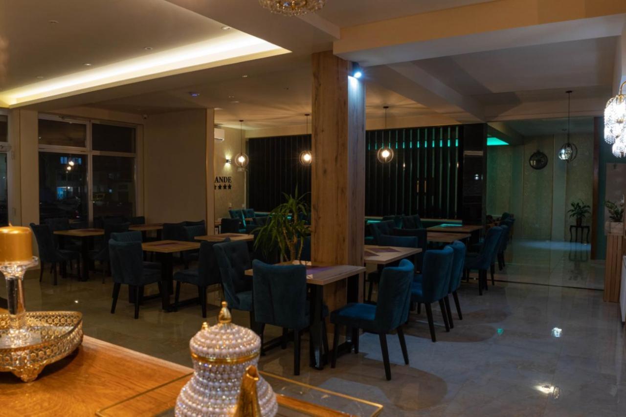 בוגוינו Hotel Villa Grande מראה חיצוני תמונה
