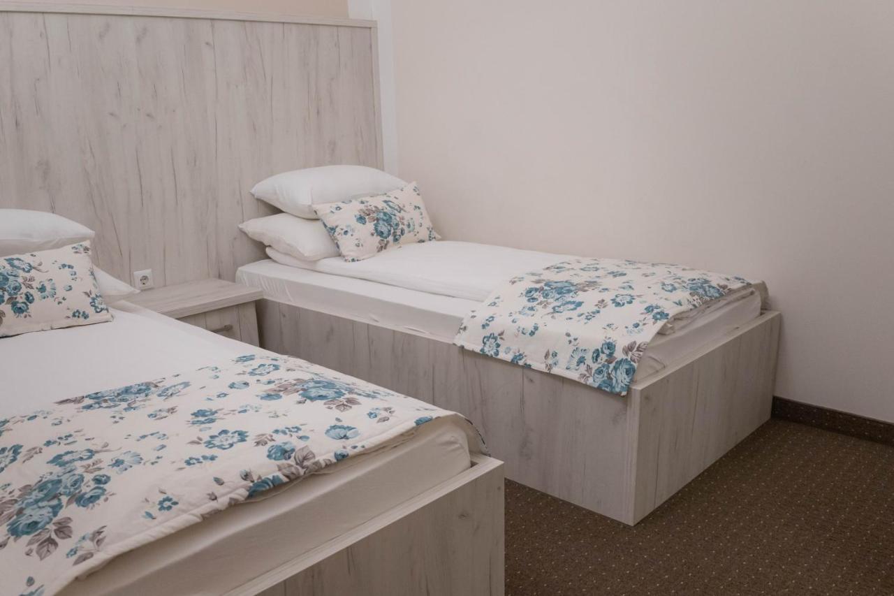 בוגוינו Hotel Villa Grande מראה חיצוני תמונה