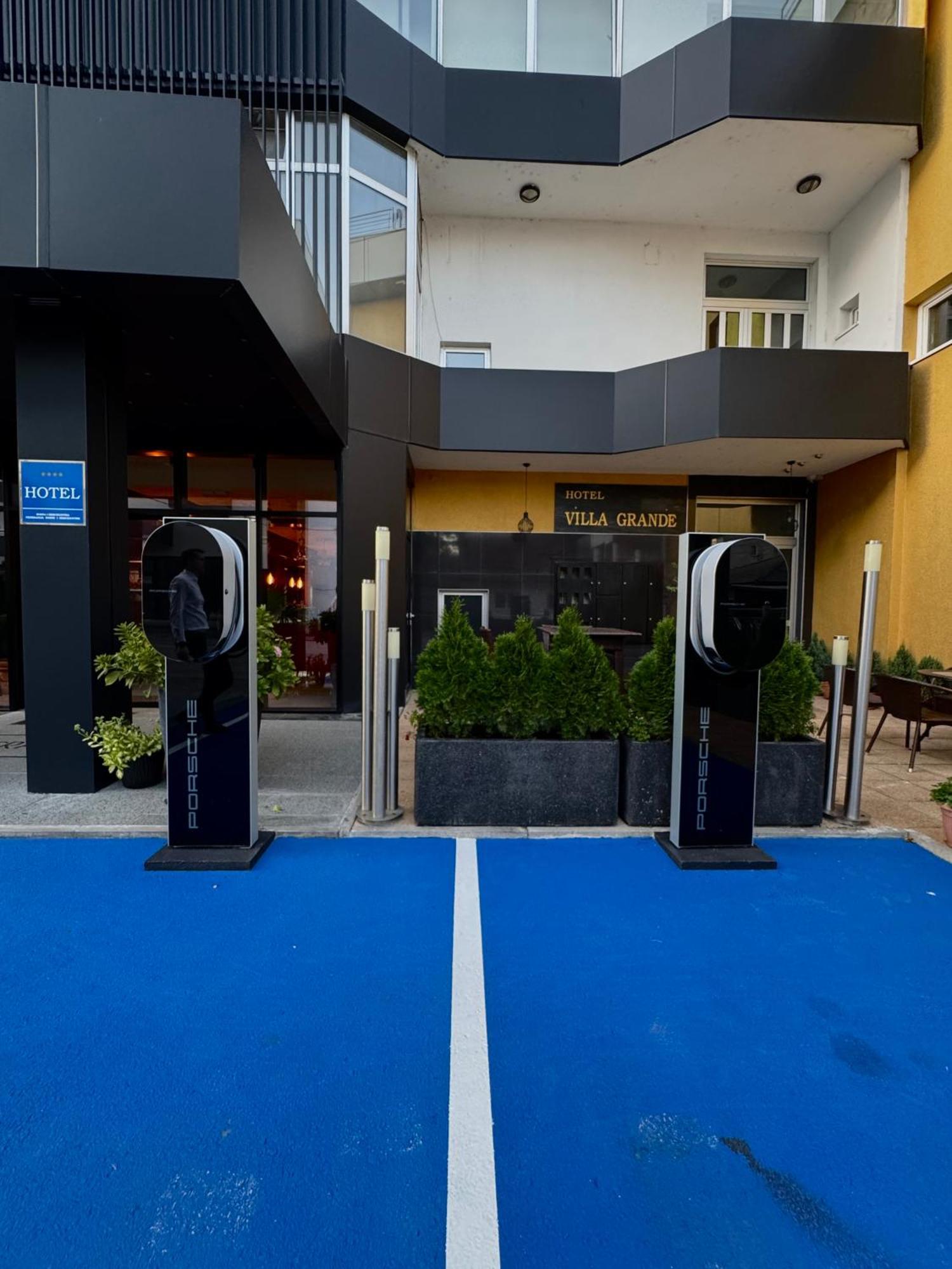 בוגוינו Hotel Villa Grande מראה חיצוני תמונה
