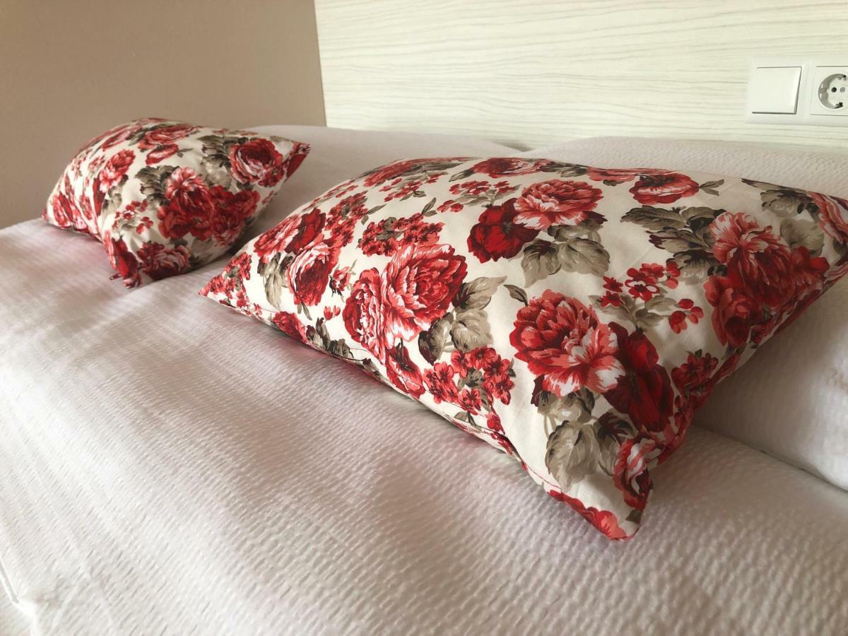 בוגוינו Hotel Villa Grande מראה חיצוני תמונה