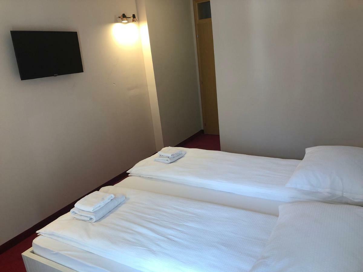בוגוינו Hotel Villa Grande מראה חיצוני תמונה