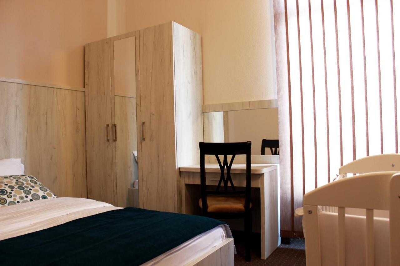 בוגוינו Hotel Villa Grande מראה חיצוני תמונה